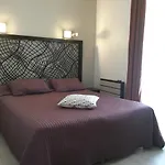 Hotel Les Pastels
