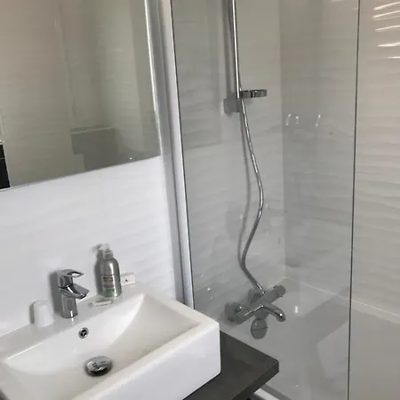 Hotel Les Pastels La Roche-sur-Yon