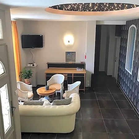 Les Pastels Hotel La Roche-sur-Yon