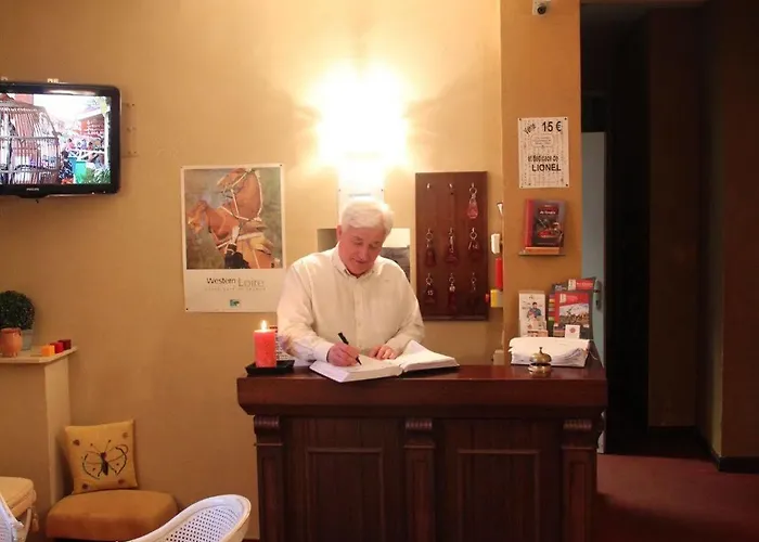 מלון Les Pastels לה-רוש-סור-יון